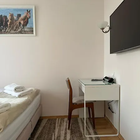 Apartament Bazylianska - 100M Do Metra 