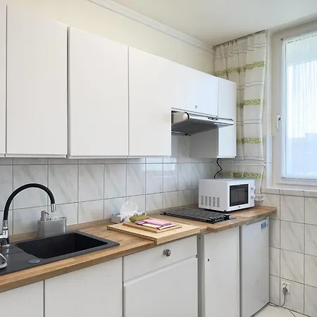 Apartament Bazylianska - 100M Do Metra 