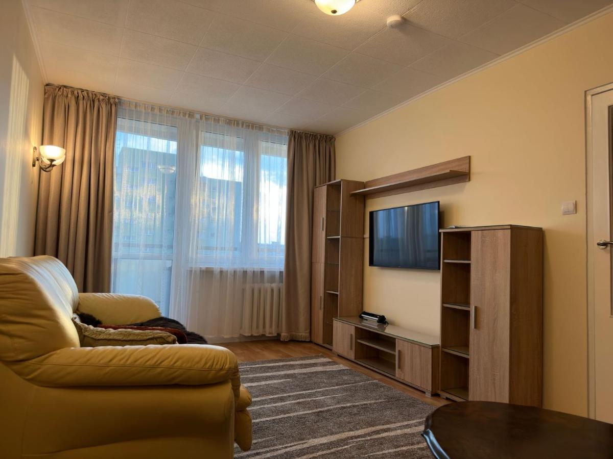 Apartment Bazylianska - 100m Do Metra 
